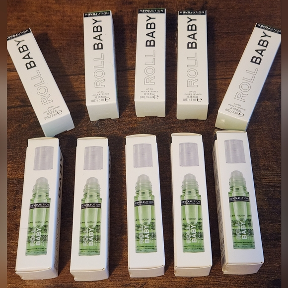 BUNDLE REVOLUTION MATCHA LIP OIL - Picture 2 of 5